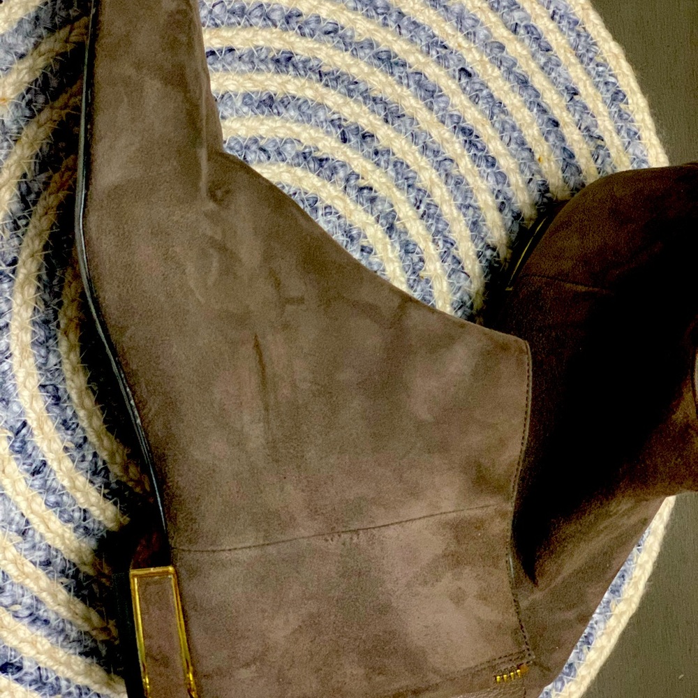 Light used booties from Zara.